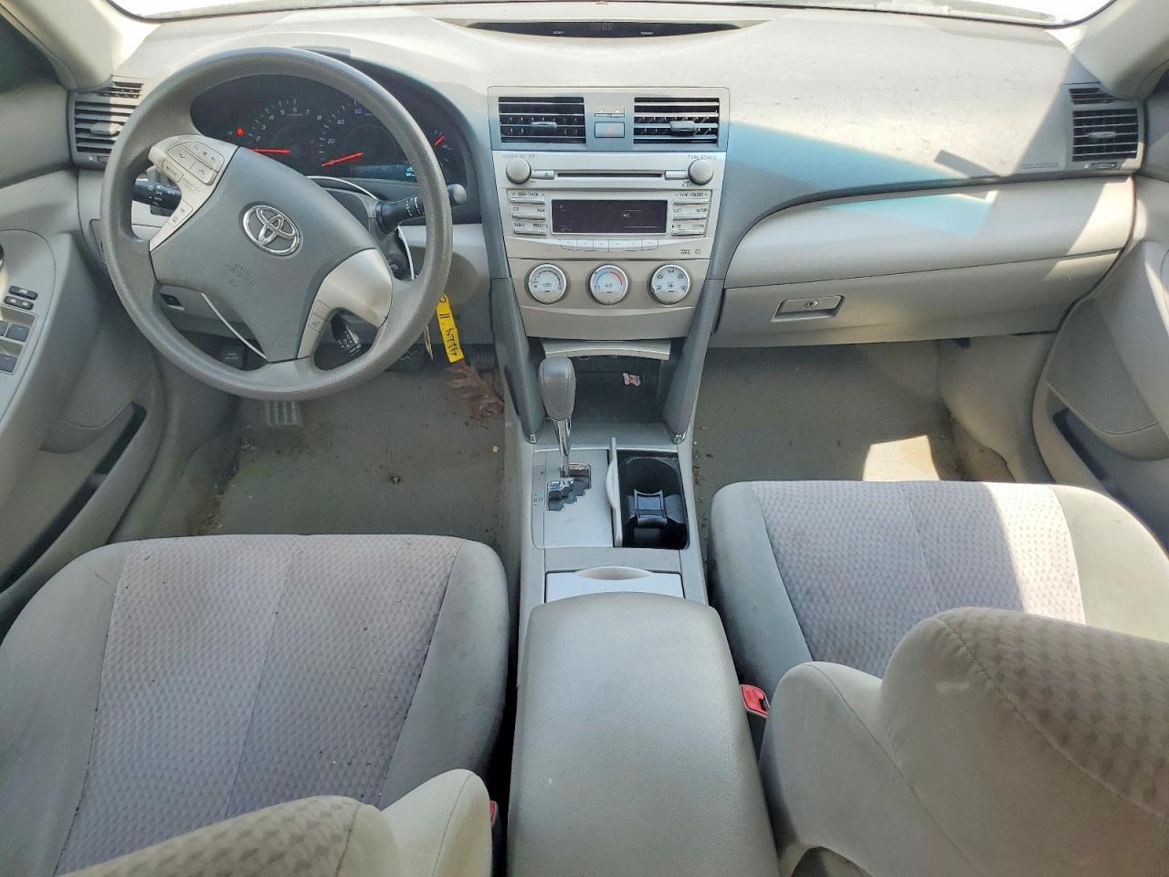 2011 TOYOTA CAMRY