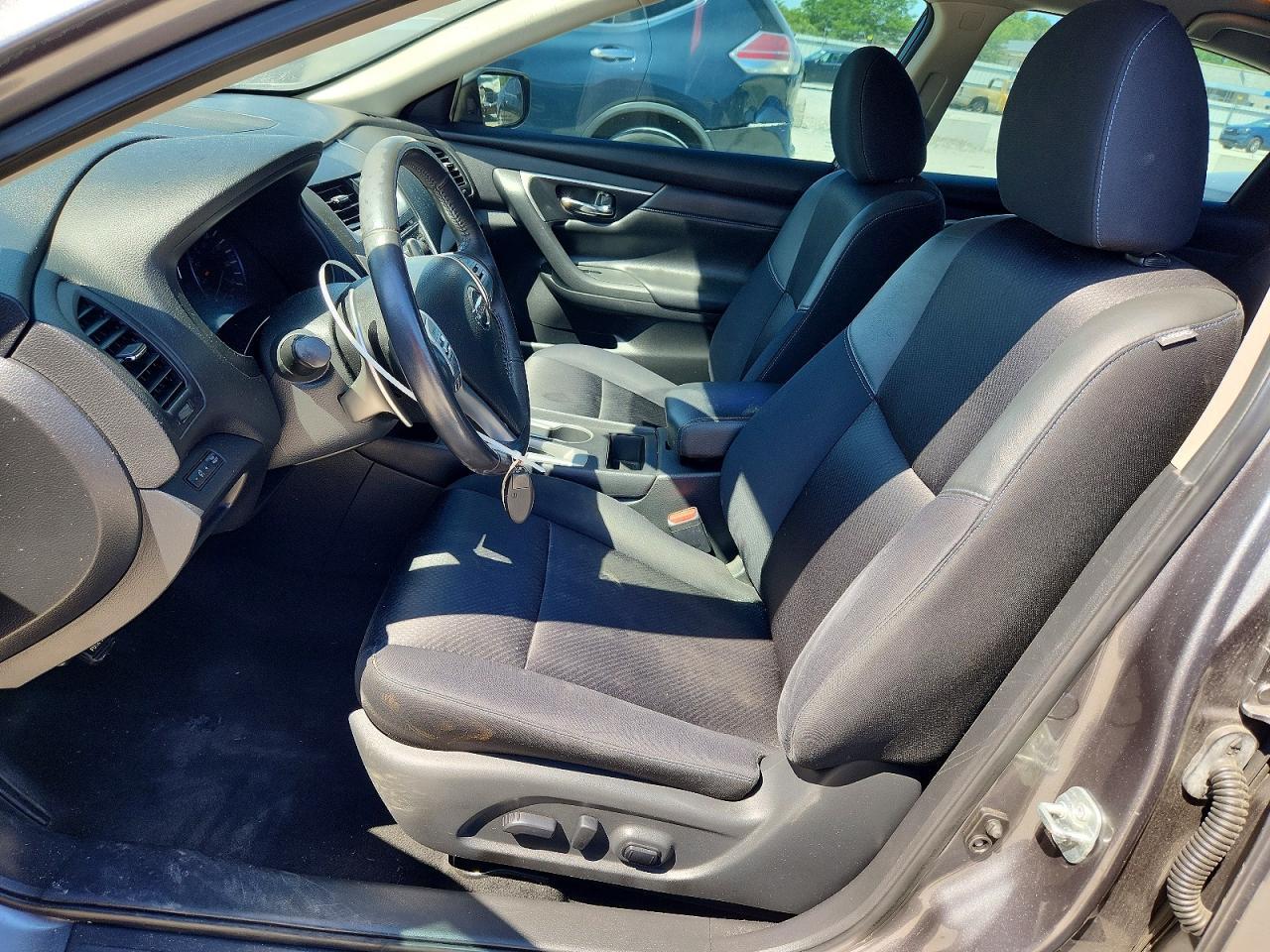 2017 NISSAN ALTIMA