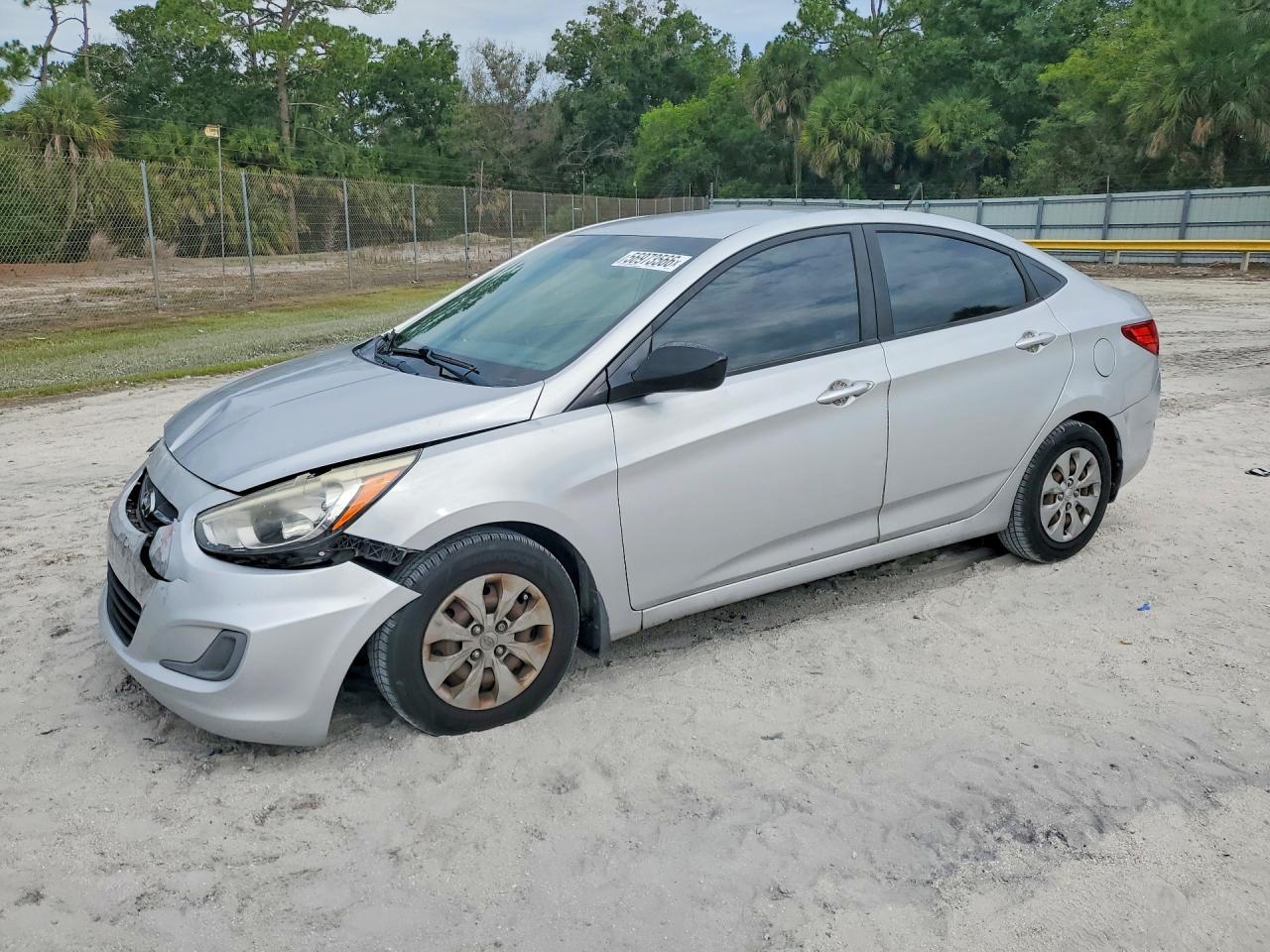 2016 HYUNDAI ACCENT