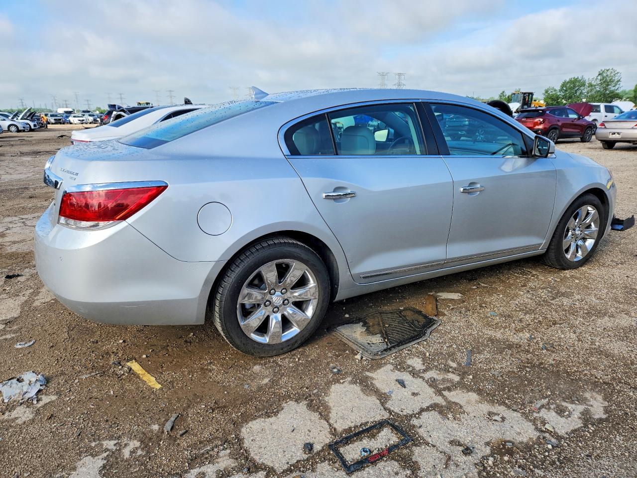 2010 BUICK LACROSSE