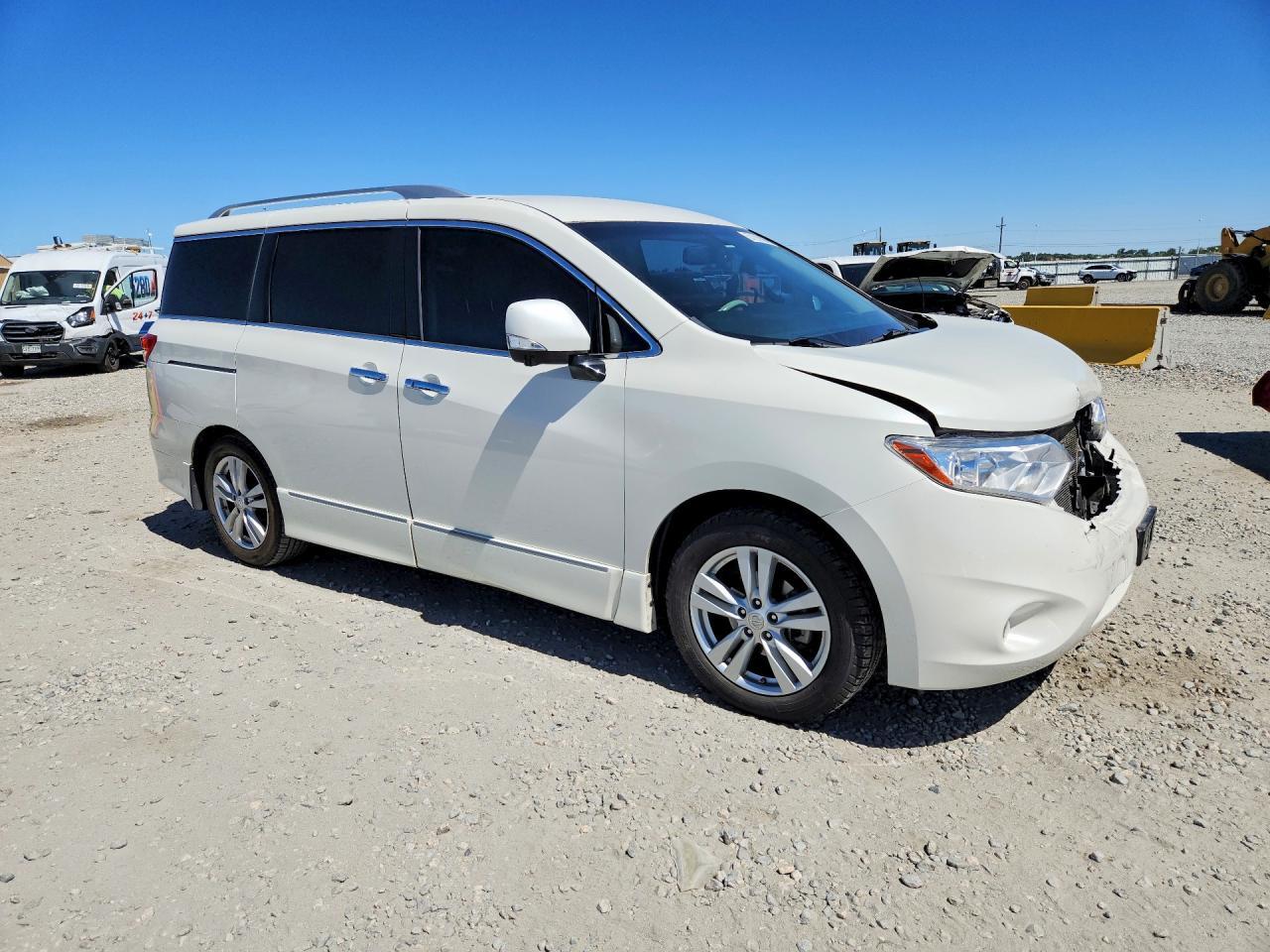 2015 NISSAN Quest