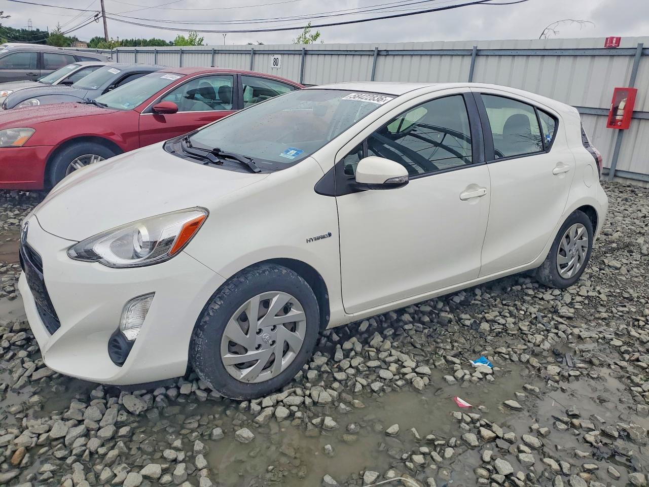2015 TOYOTA Prius c