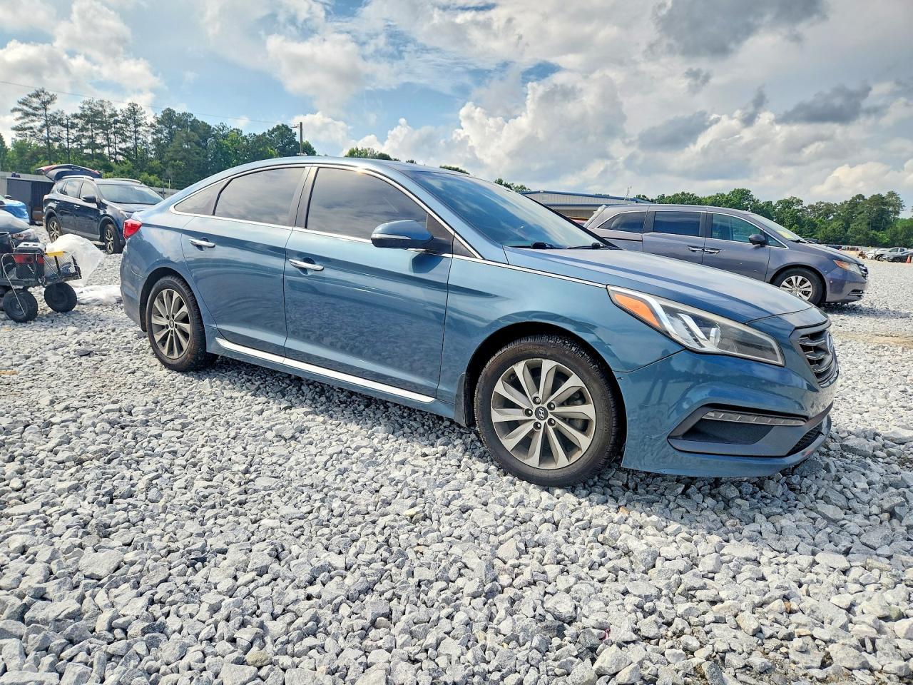 2016 HYUNDAI SONATA