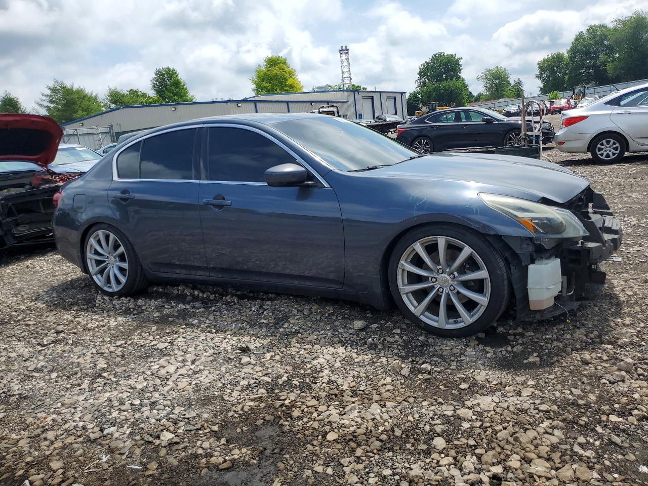 2010 INFINITI G37
