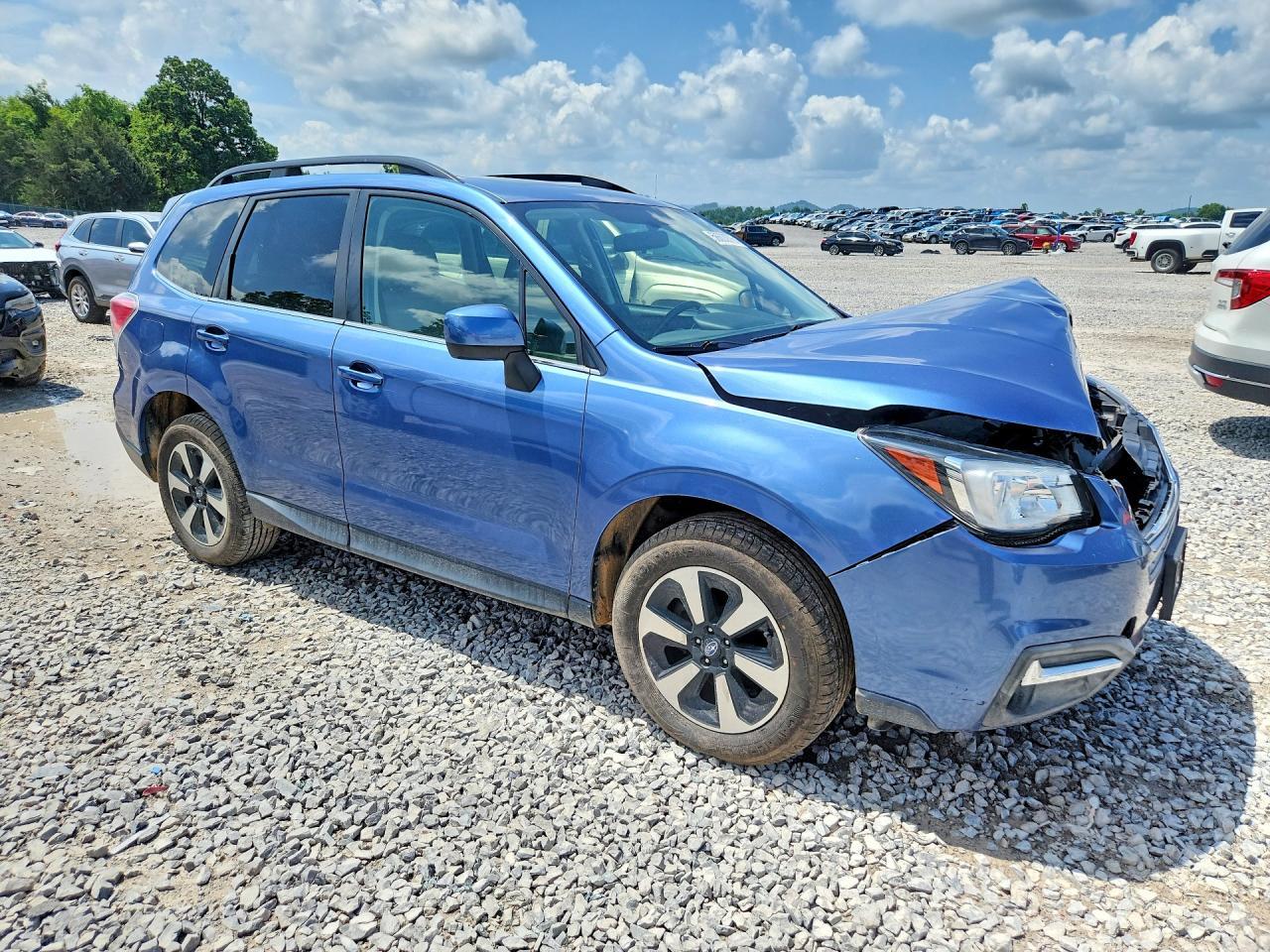 2018 SUBARU FORESTER