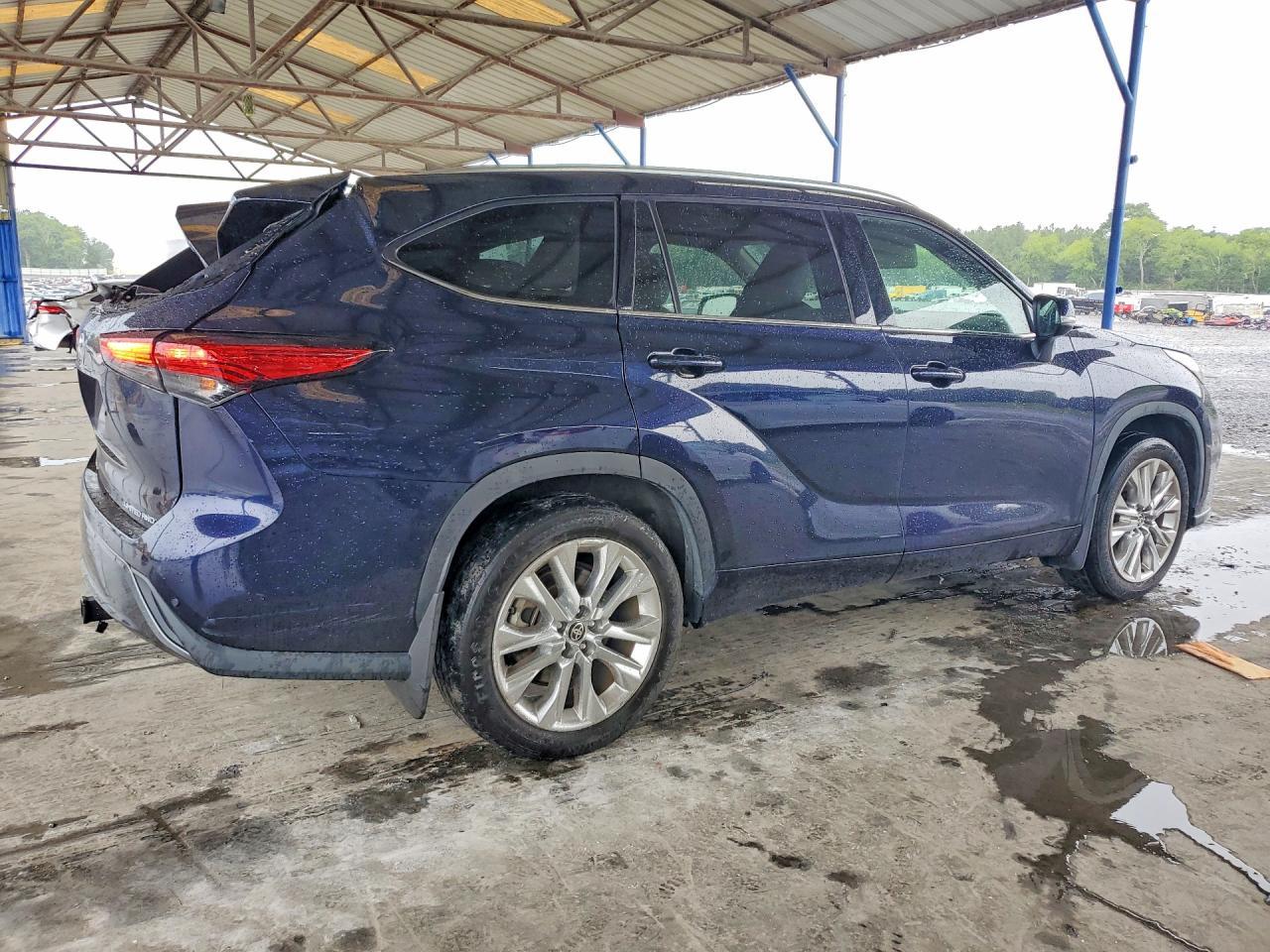 2020 TOYOTA HIGHLANDER