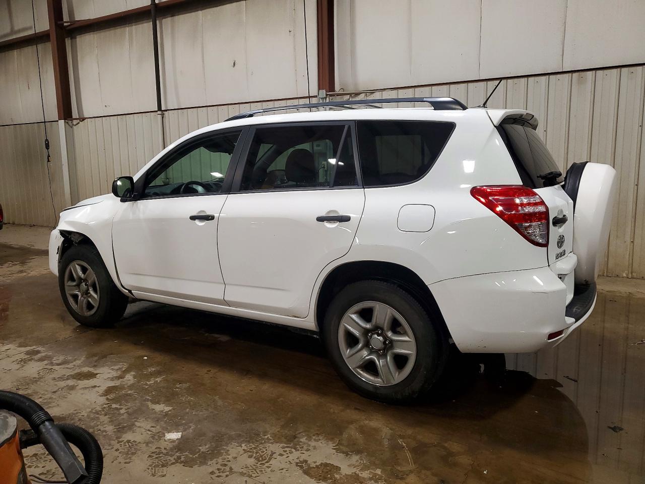 2011 TOYOTA RAV4