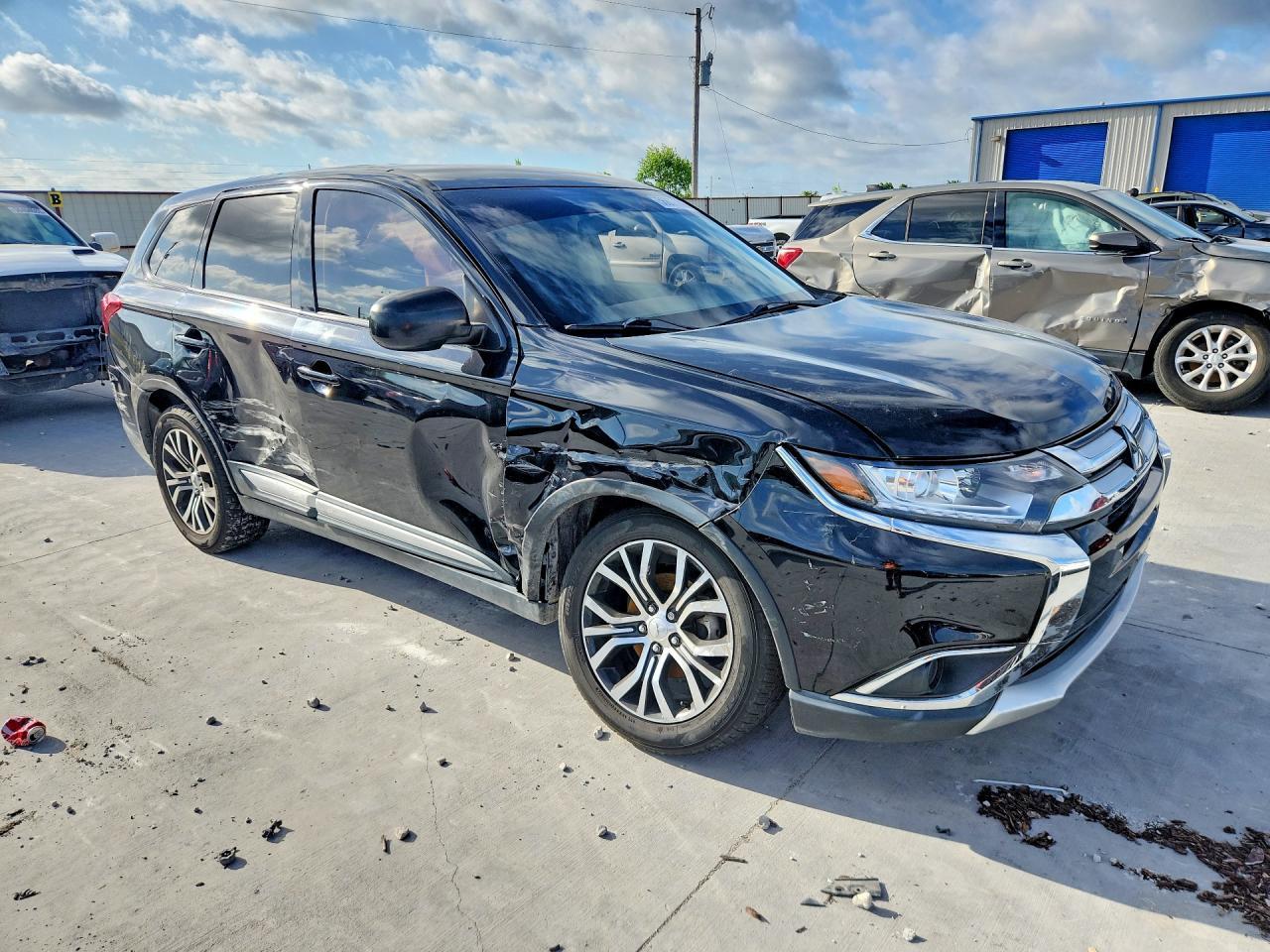 2018 MITSUBISHI outlander