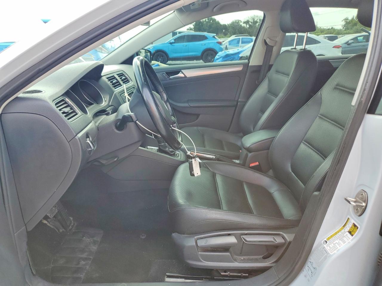 2017 VOLKSWAGEN JETTA