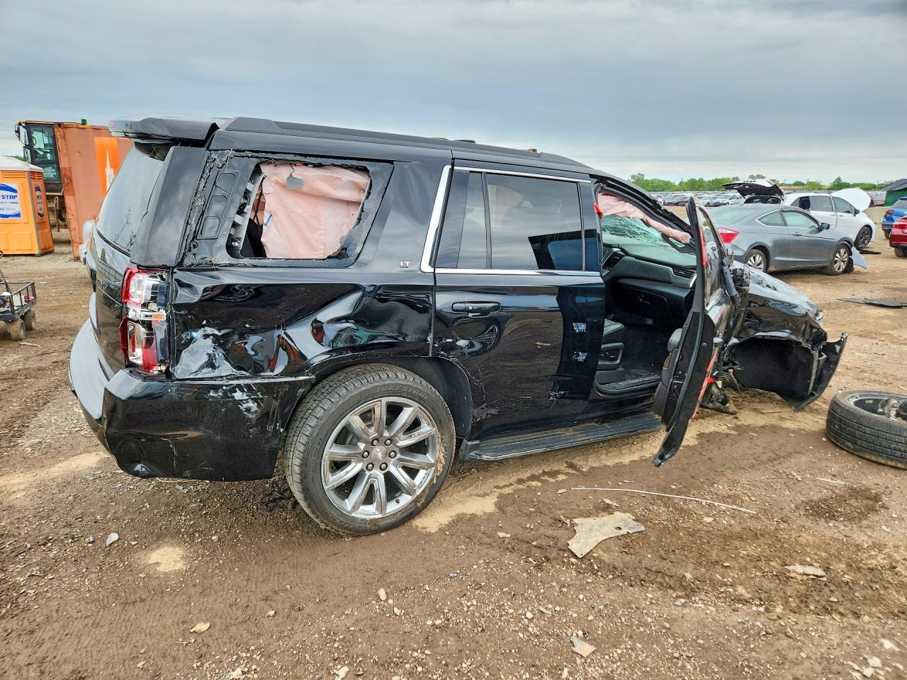 2017 CHEVROLET Tahoe