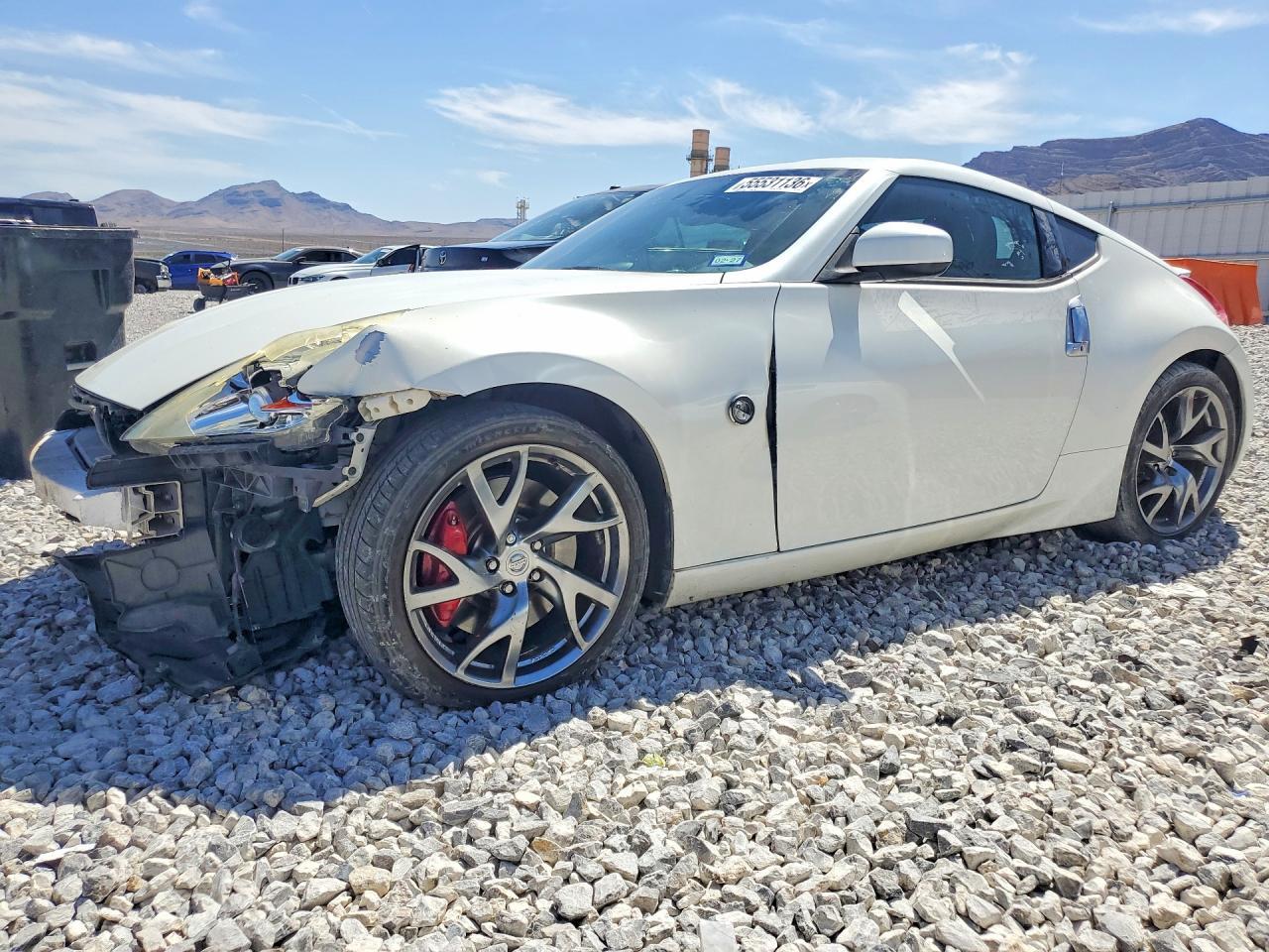 2014 NISSAN 370Z