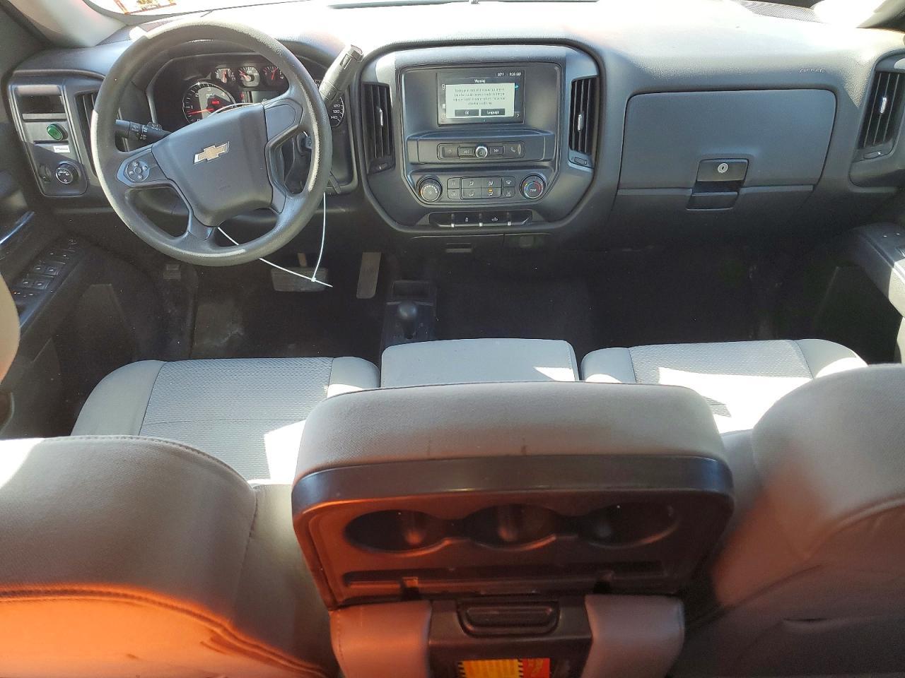 2018 CHEVROLET Silverado