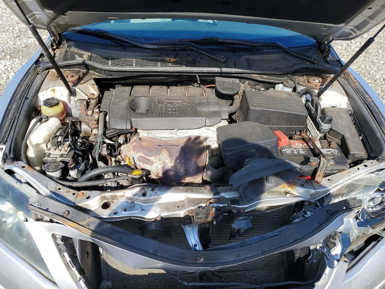 2011 TOYOTA CAMRY