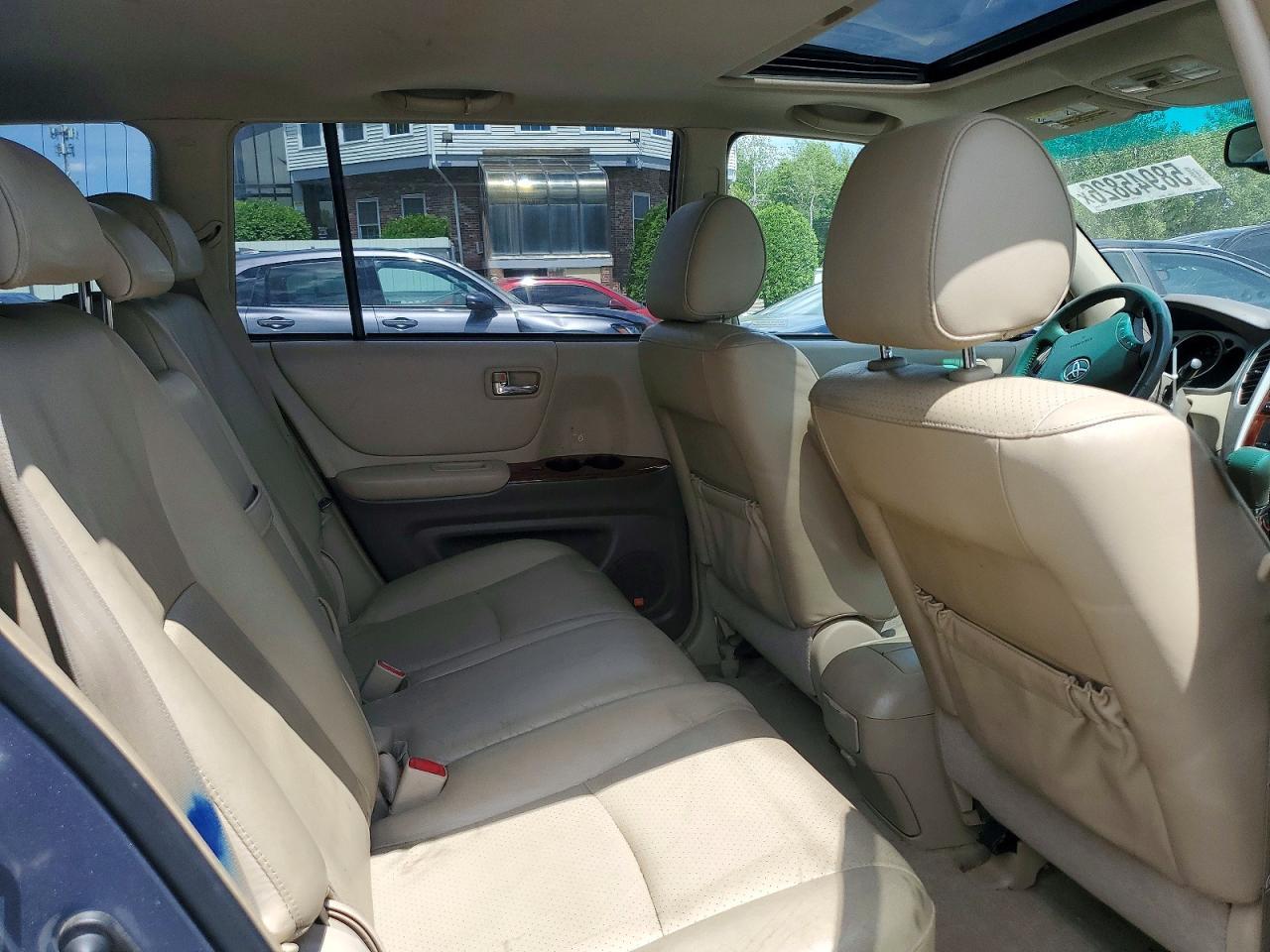 2005 TOYOTA HIGHLANDER