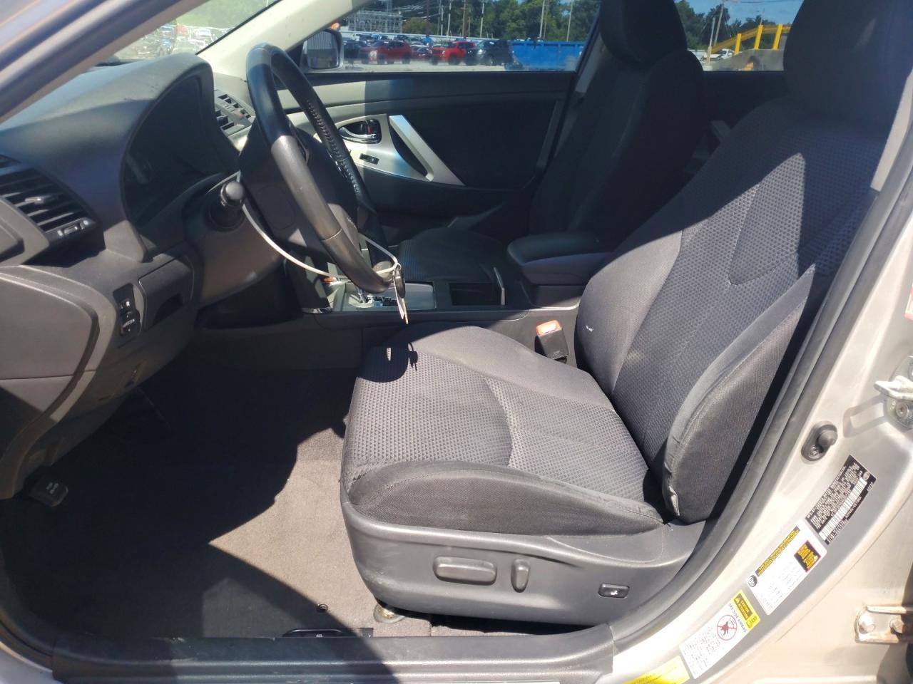 2010 TOYOTA CAMRY