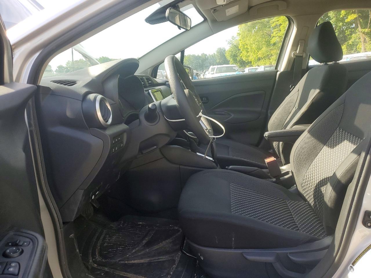 2020 NISSAN VERSA