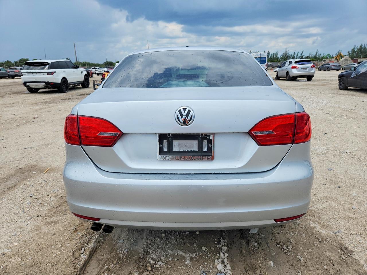 2014 VOLKSWAGEN JETTA