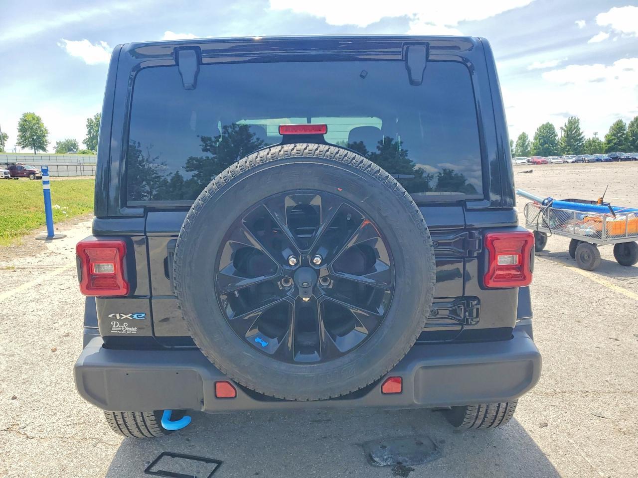 2023 JEEP WRANGLER