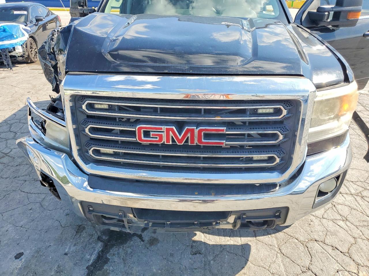 2016 GMC Sierra
