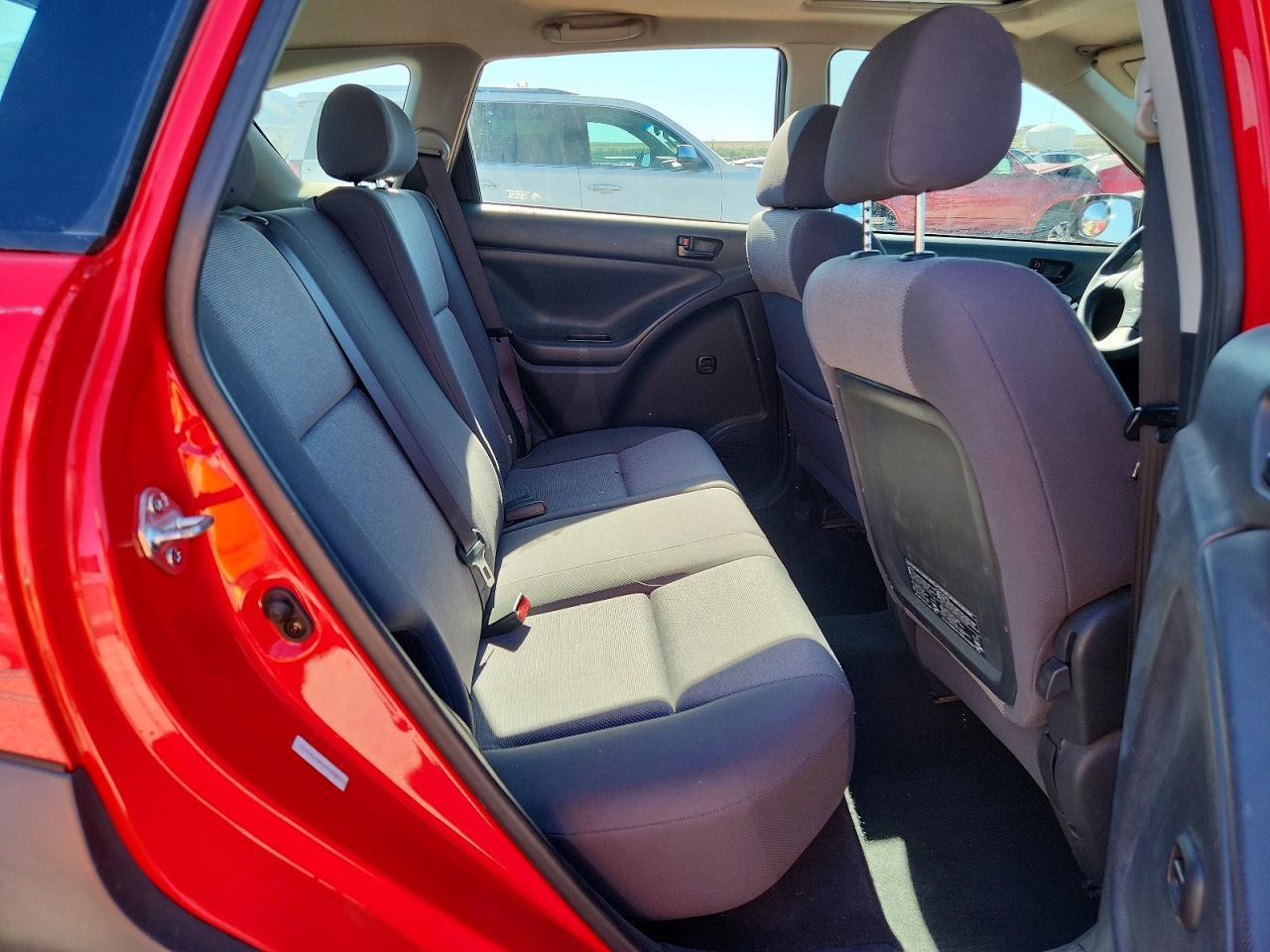 2003 PONTIAC VIBE