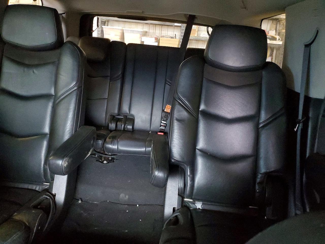 2018 CADILLAC ESCALADE