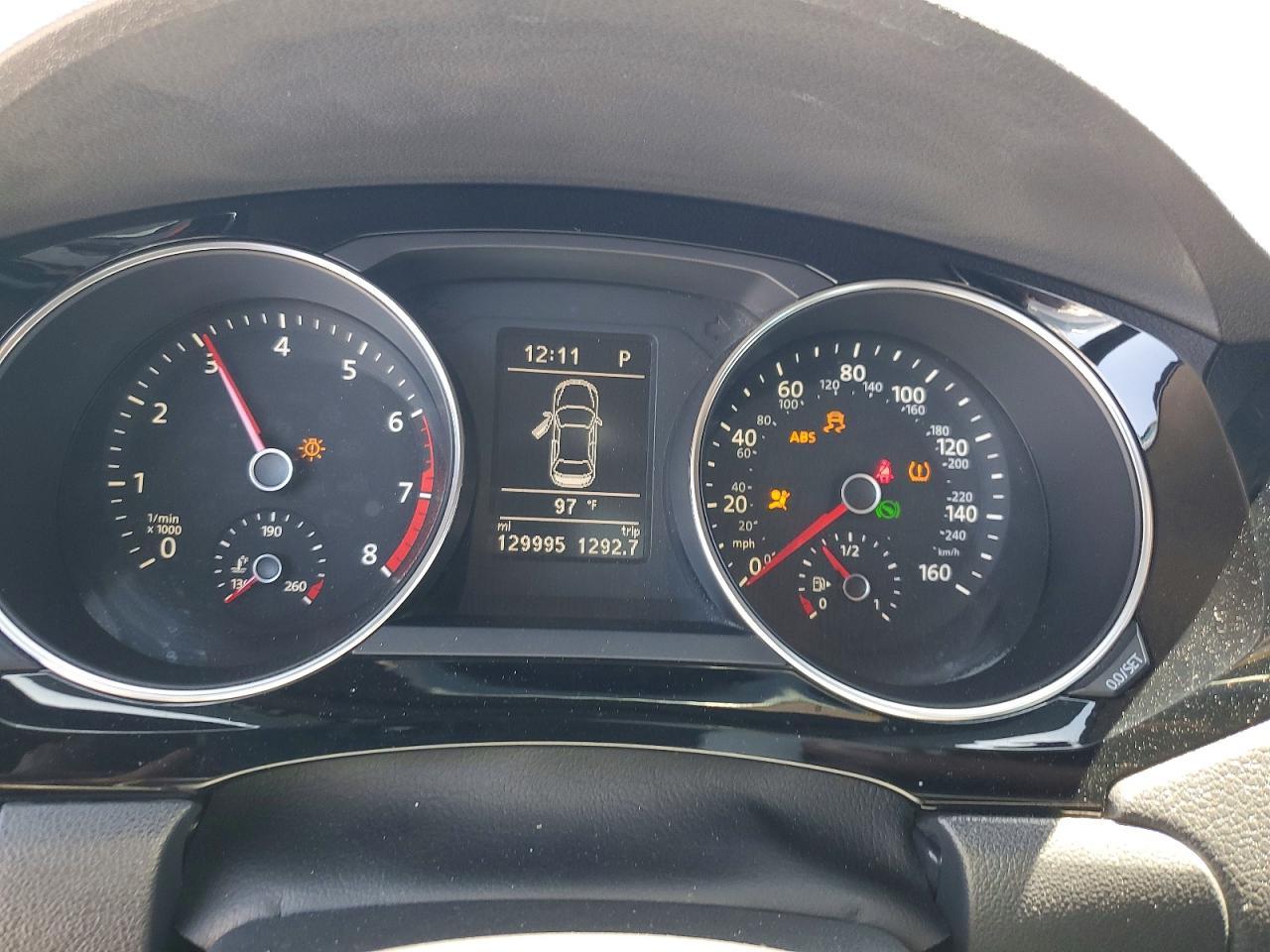 2016 VOLKSWAGEN JETTA