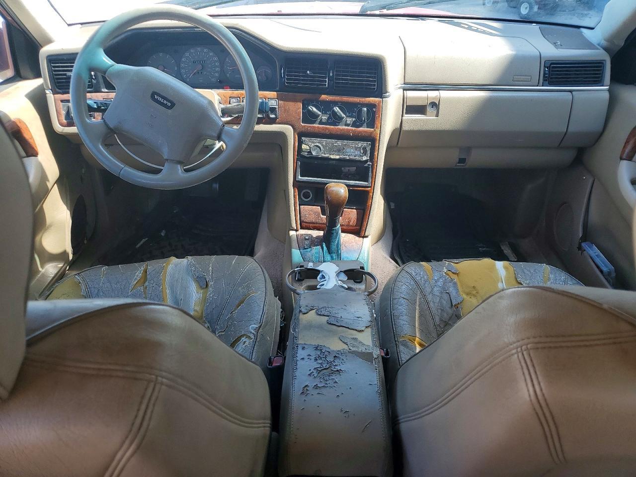 1997 VOLVO 960