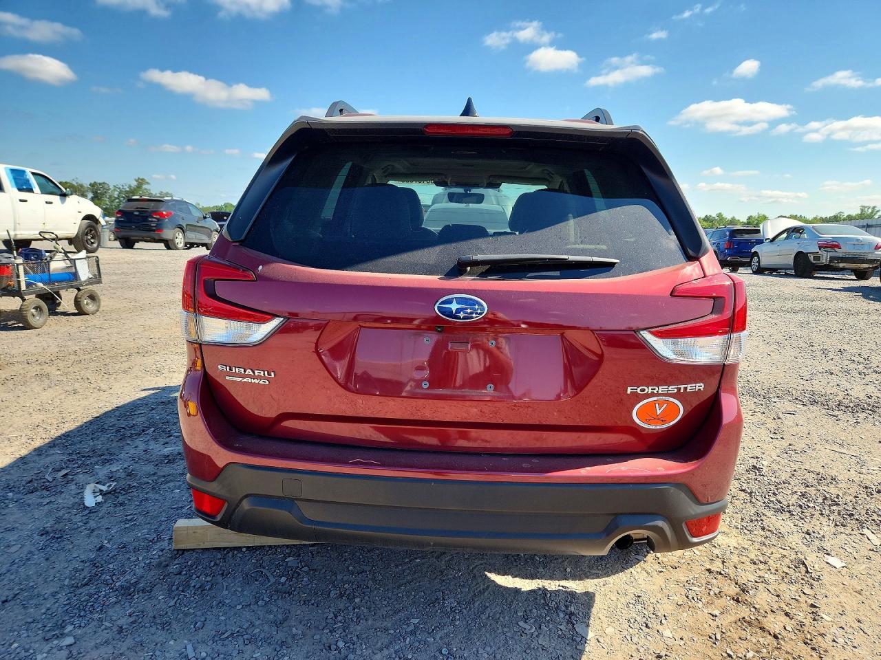 2024 SUBARU FORESTER