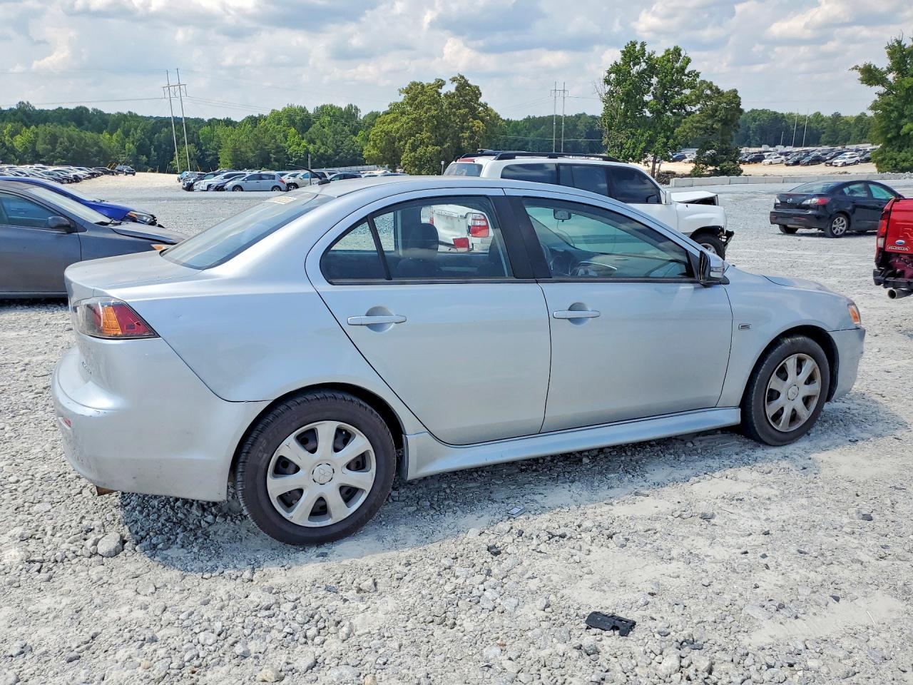 2015 MITSUBISHI LANCER