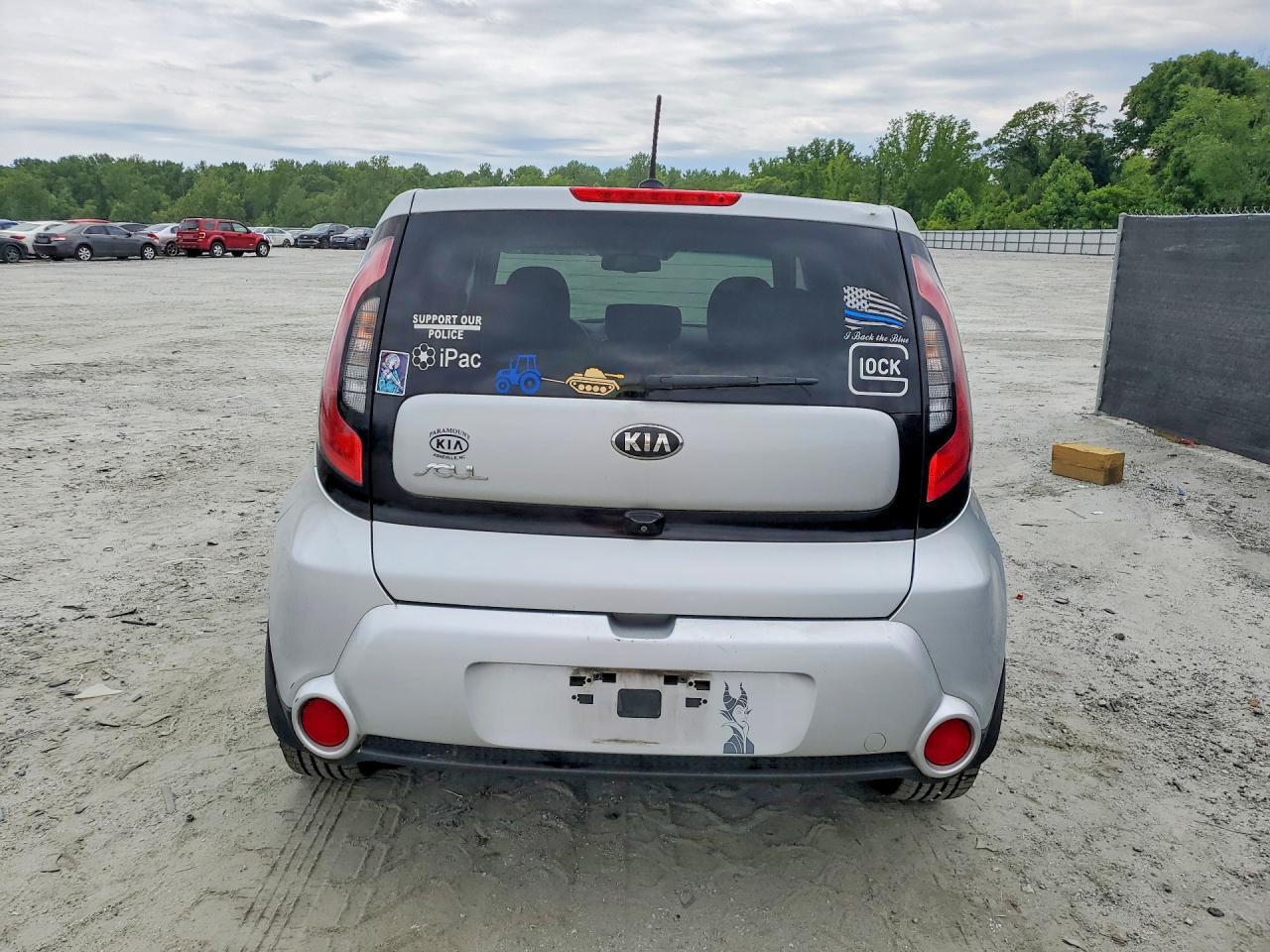 2016 KIA SOUL