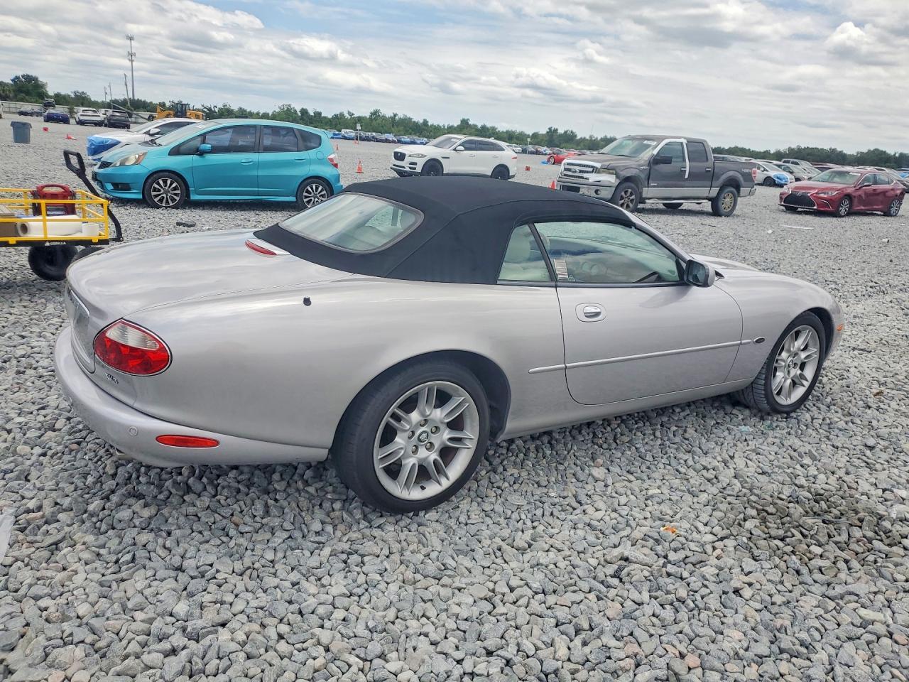 2001 JAGUAR XK-Series