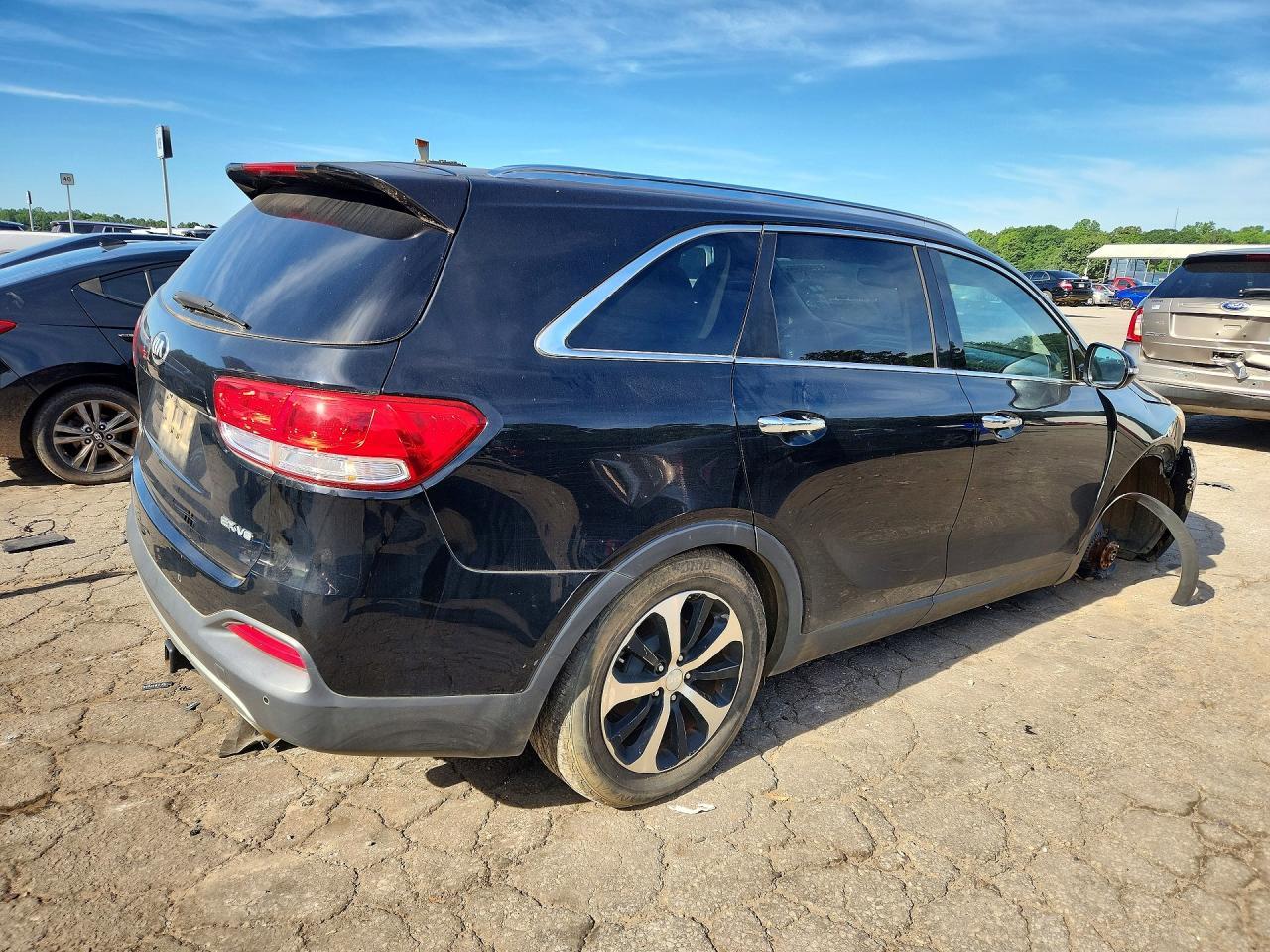 2016 KIA SORENTO