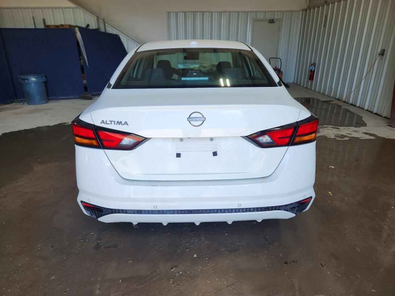 2025 NISSAN ALTIMA