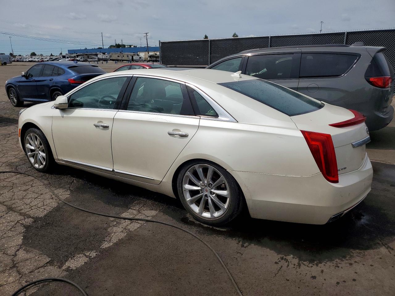 2013 CADILLAC XTS