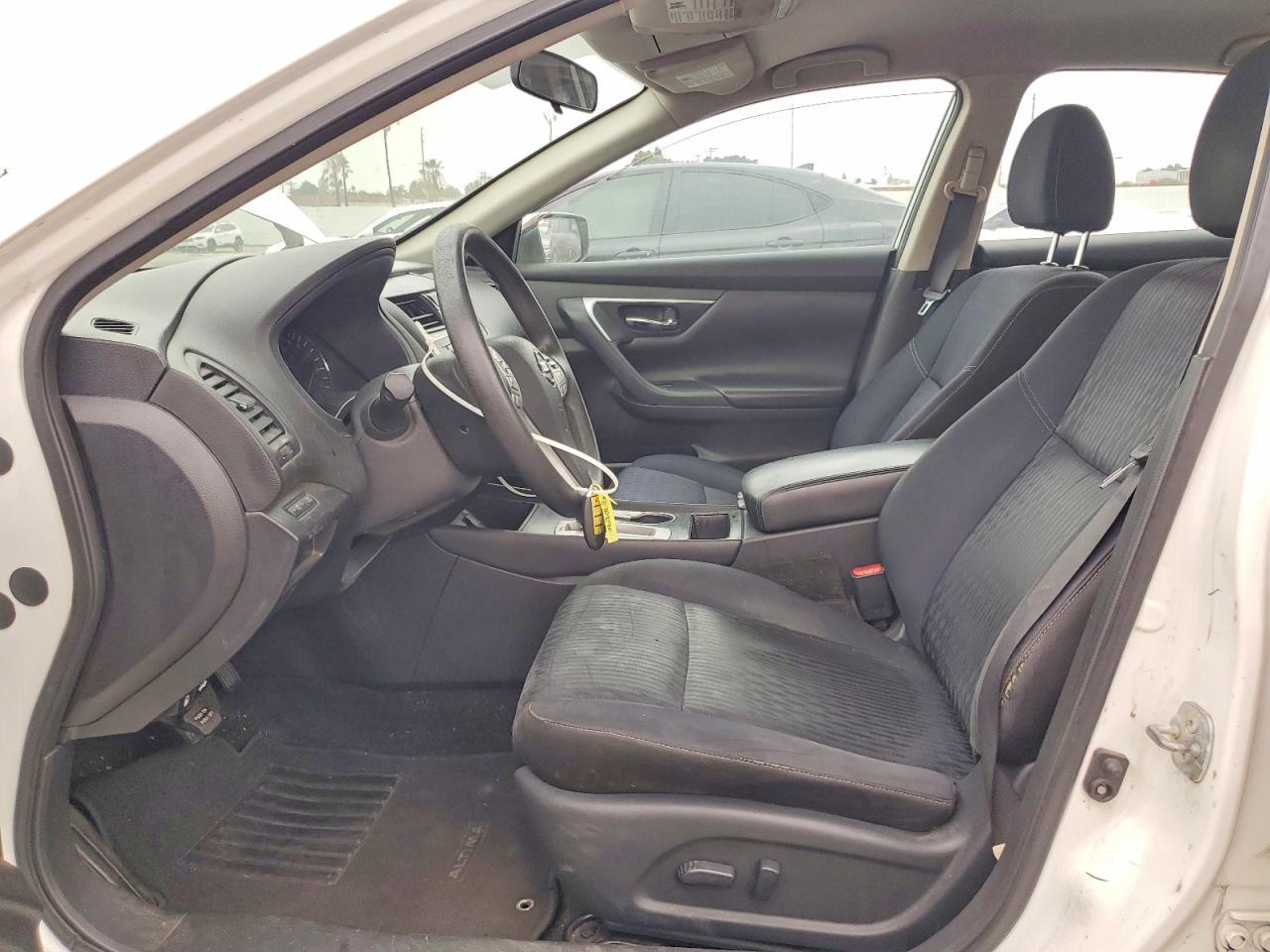 2017 NISSAN ALTIMA