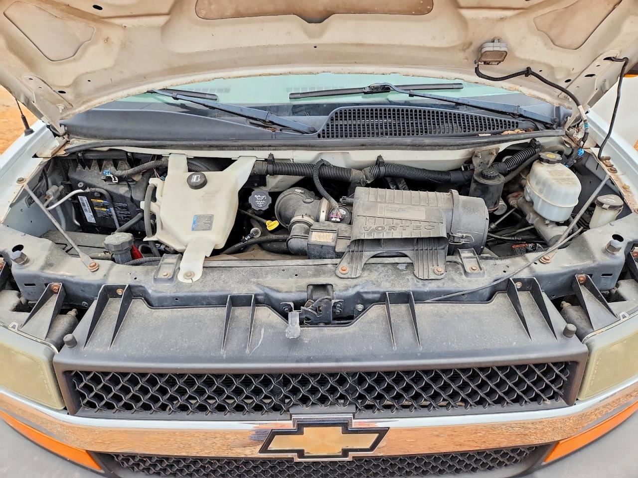 2011 CHEVROLET Express 3500