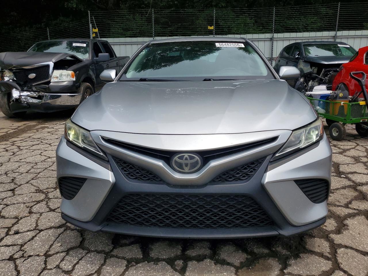 2018 TOYOTA CAMRY