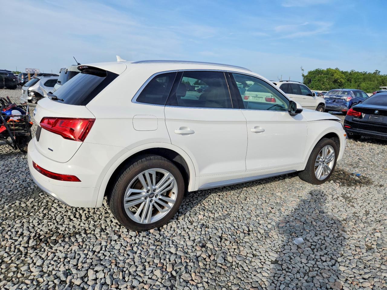 2020 AUDI Q5