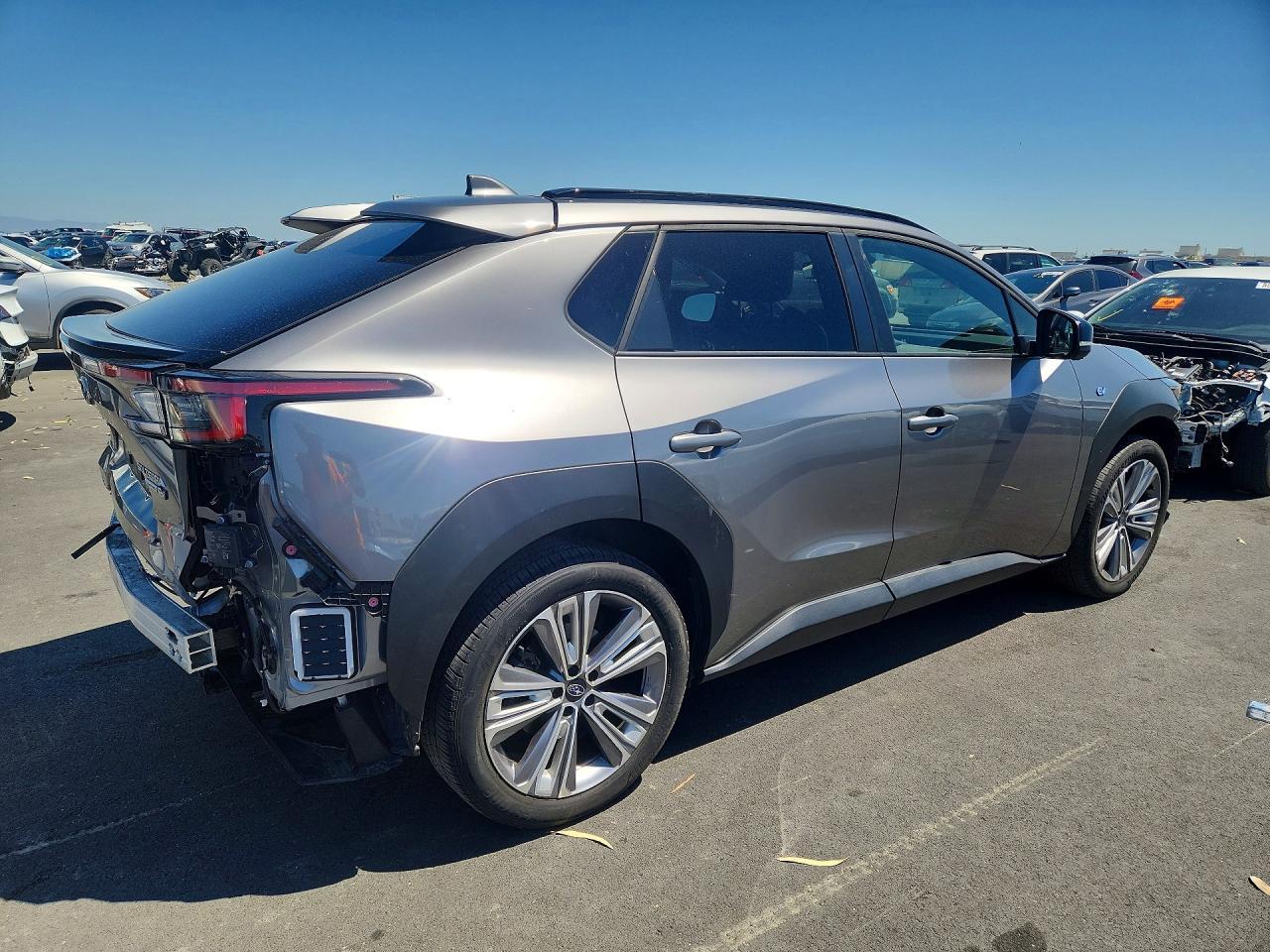 2023 SUBARU Solterra