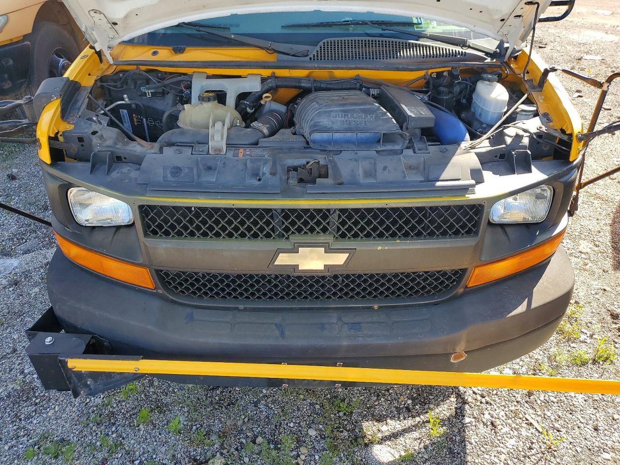 2012 CHEVROLET EXPRESS 2500