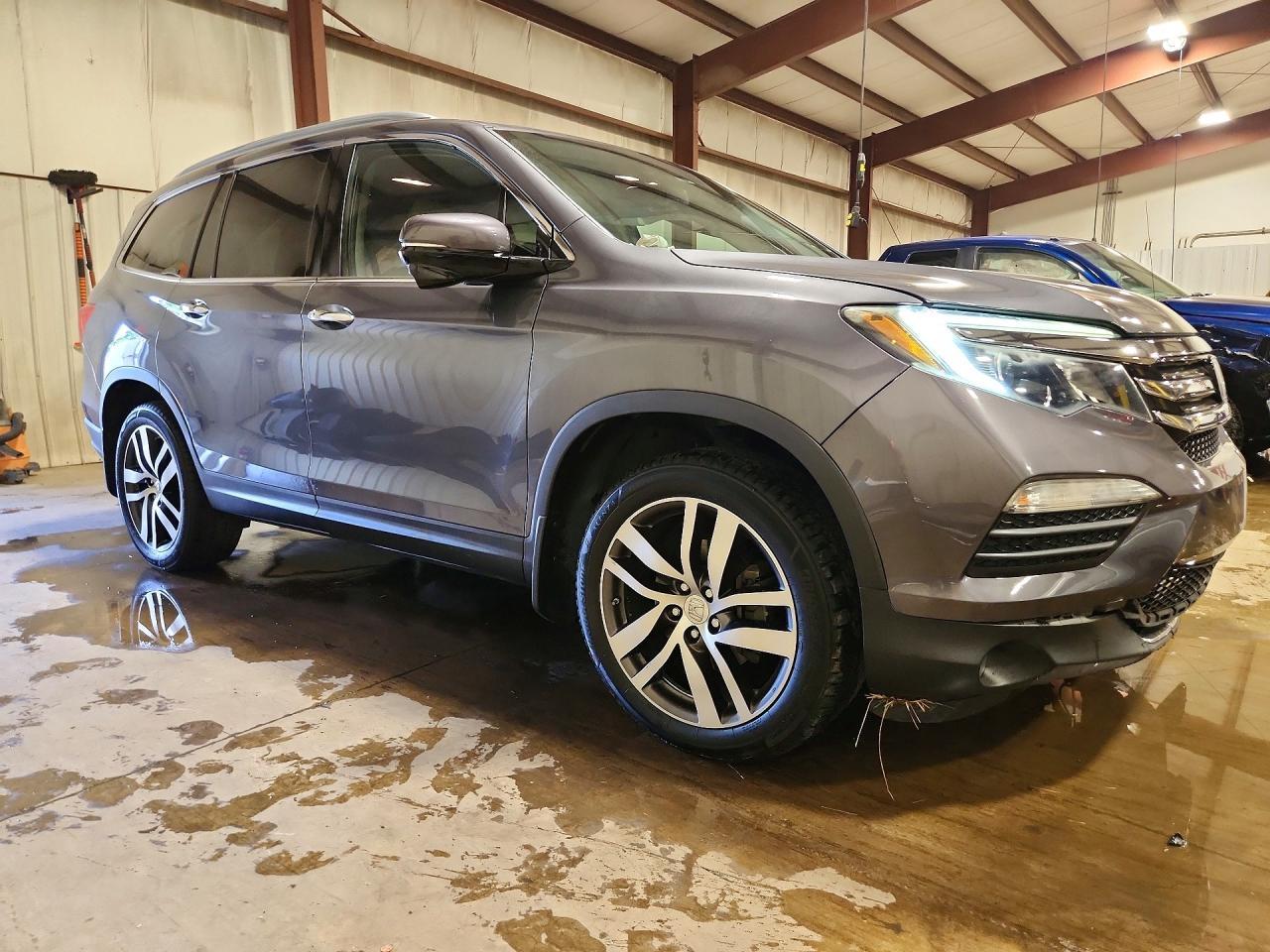 2016 HONDA PILOT