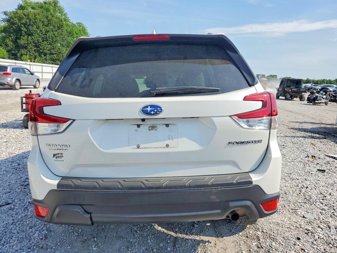 2021 SUBARU FORESTER
