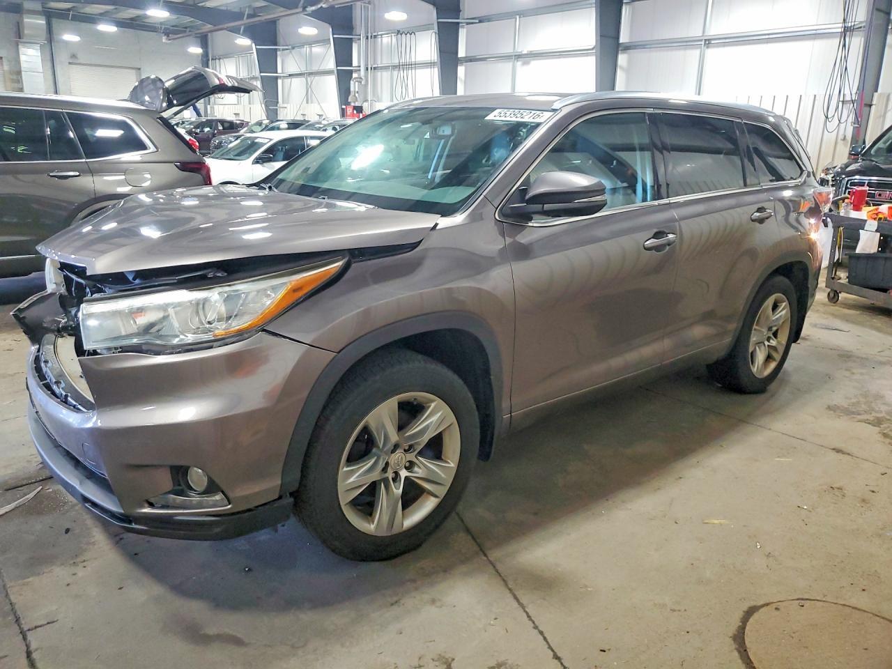 2014 TOYOTA HIGHLANDER