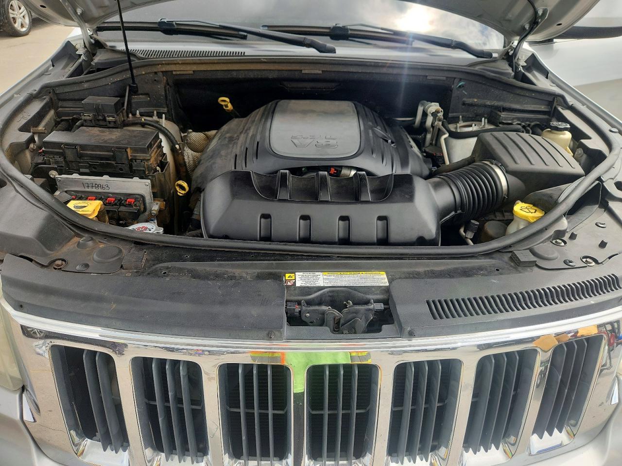 2011 JEEP Grand Cherokee