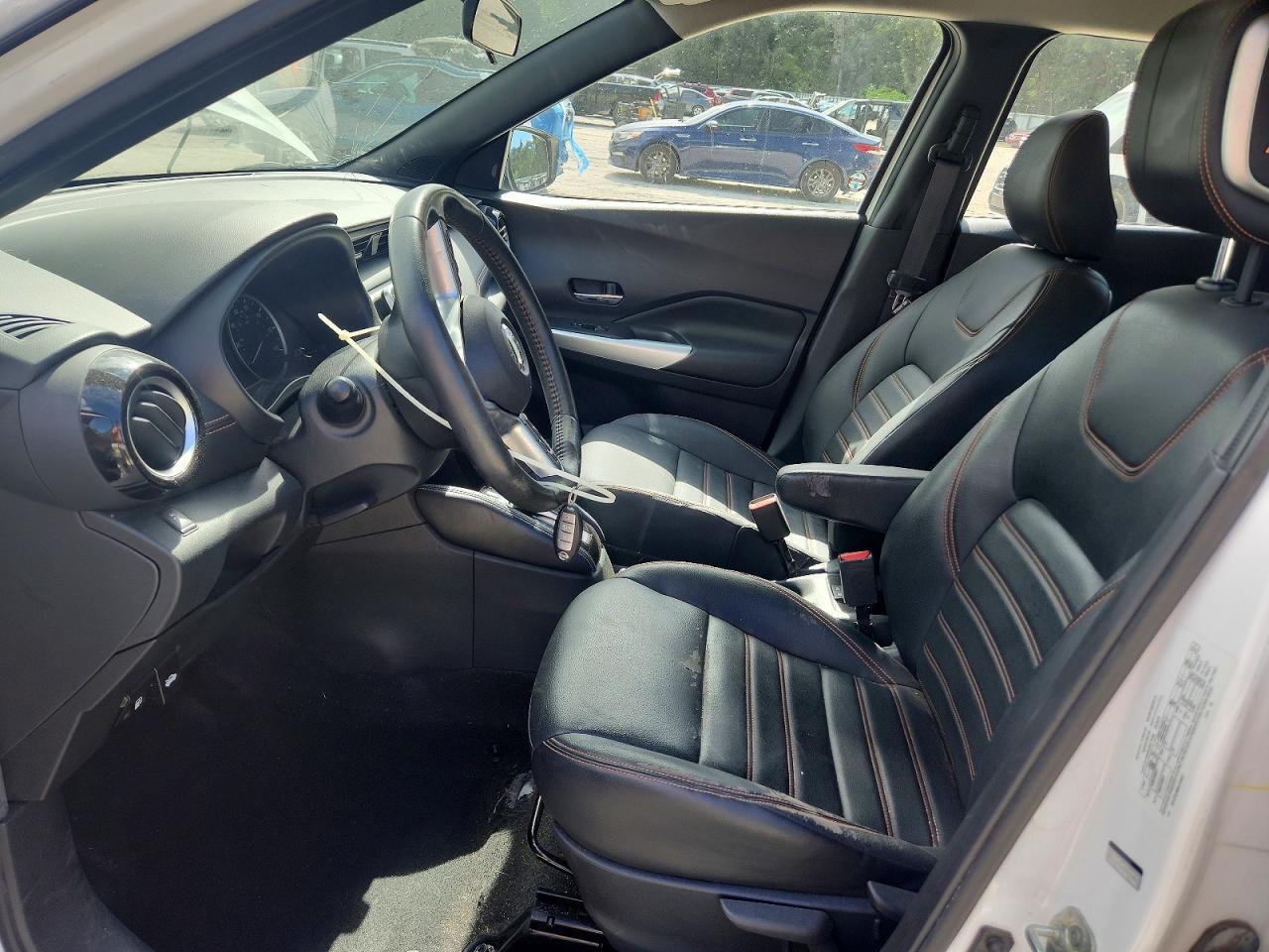 2019 NISSAN KICKS