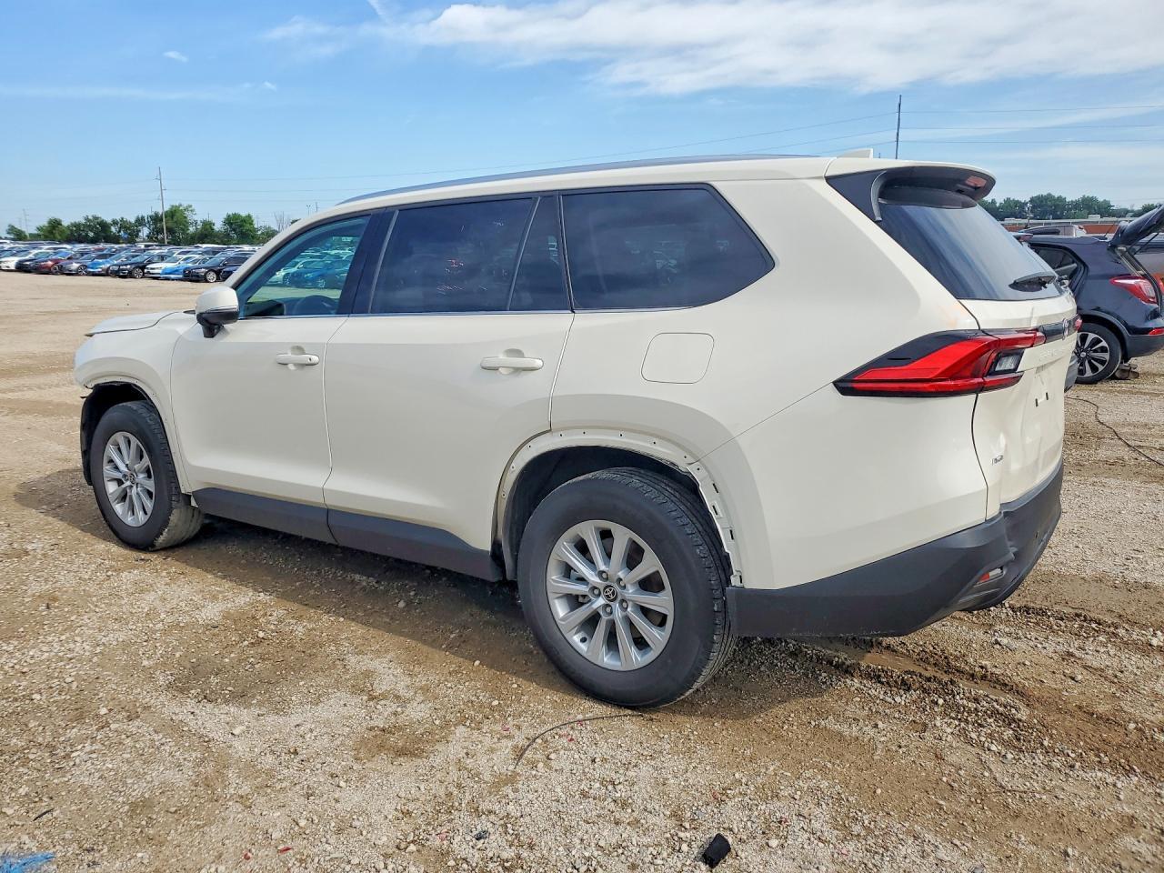 2024 TOYOTA HIGHLANDER