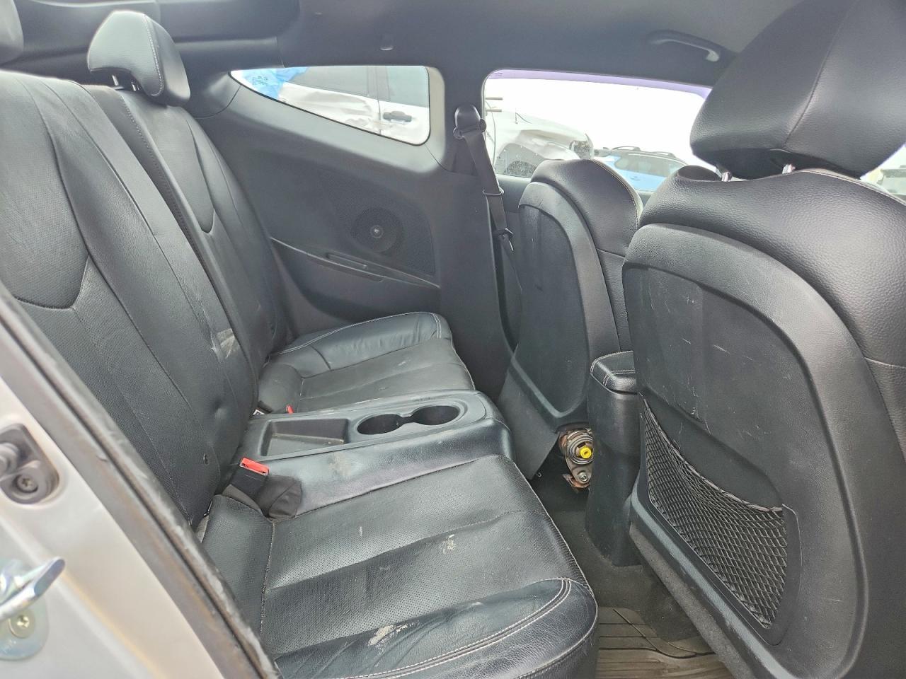 2016 HYUNDAI VELOSTER