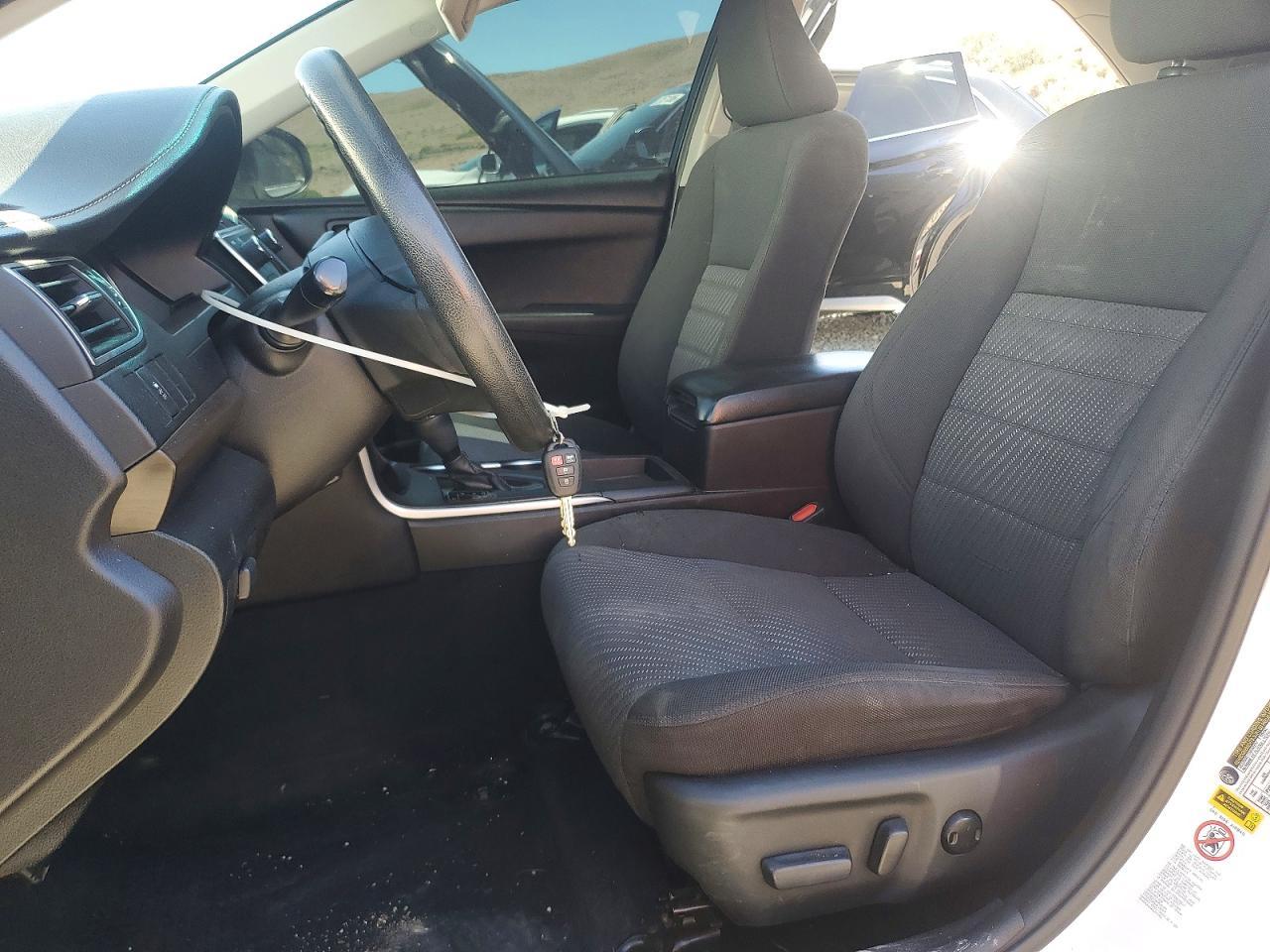2017 TOYOTA CAMRY