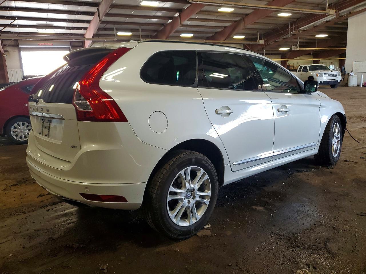 2014 VOLVO XC60