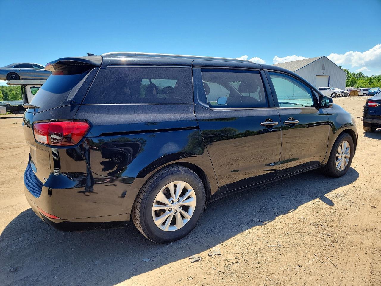 2015 KIA SEDONA
